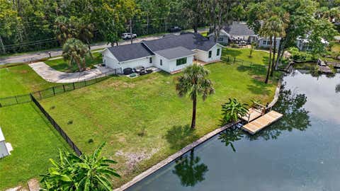 Tiny photo for 232 SE Kings Bay Dr, Crystal River, FL 34429 (MLS # OM729559)
