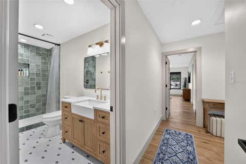 Tiny photo for 232 SE Kings Bay Dr, Crystal River, FL 34429 (MLS # OM729559)