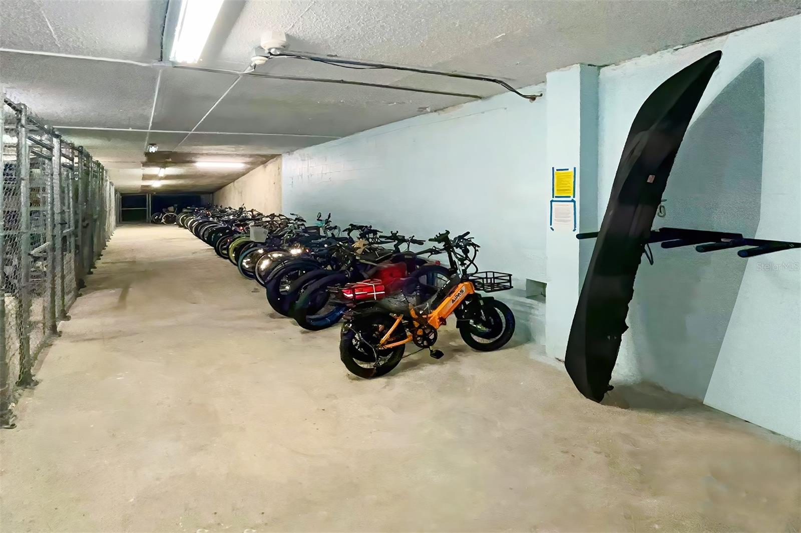 LANDMARK TOWERS 1 - Residential