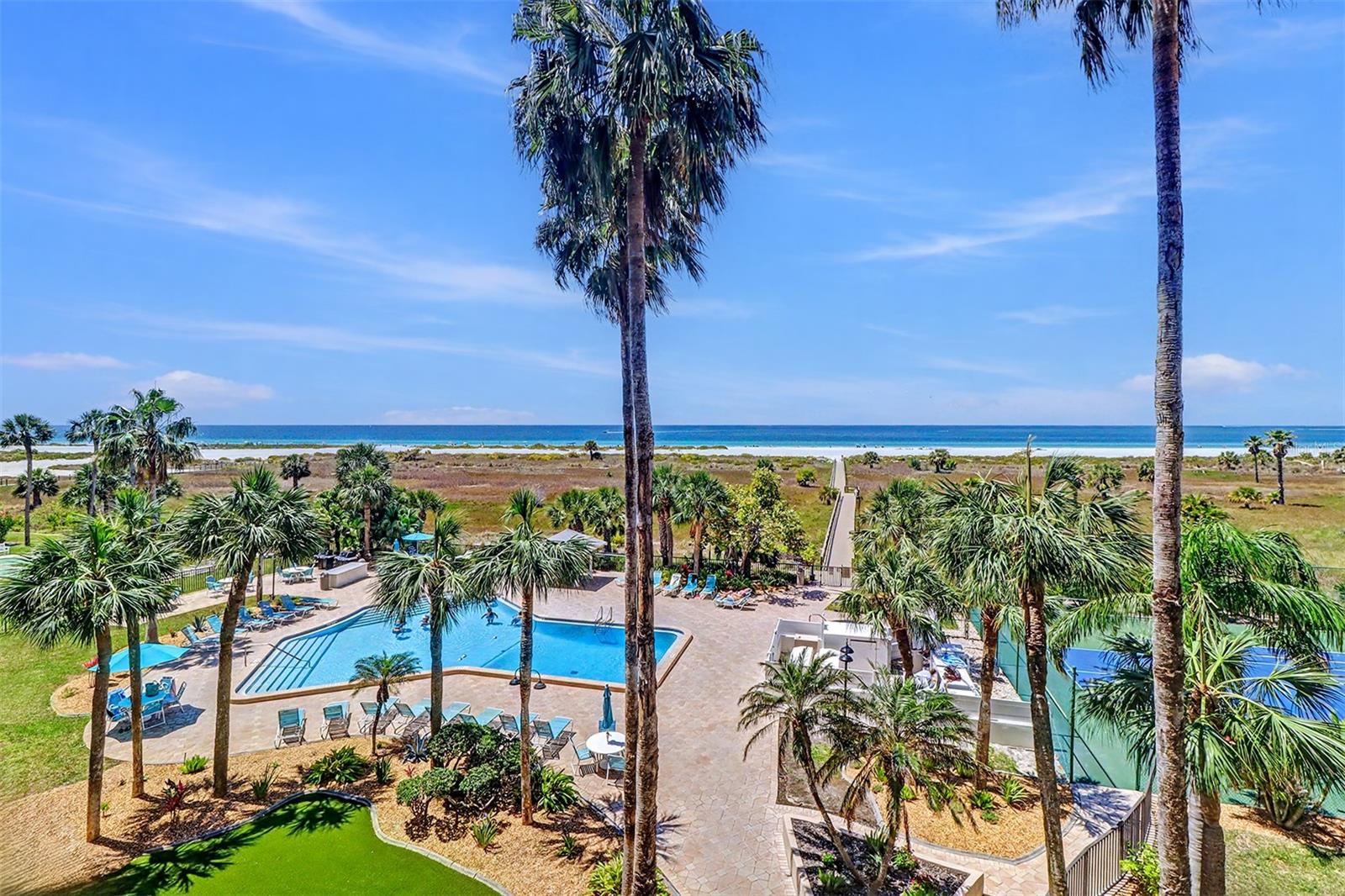 LANDMARK TOWERS 1 - Residential