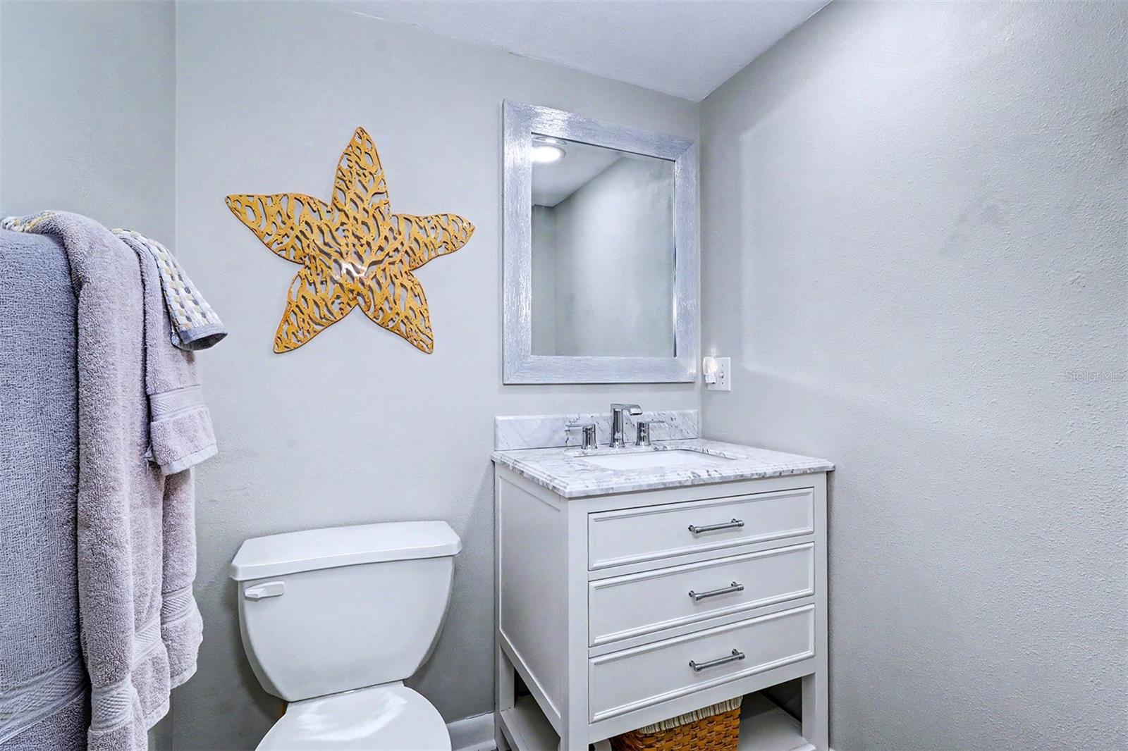 LANDMARK TOWERS 1 - Residential