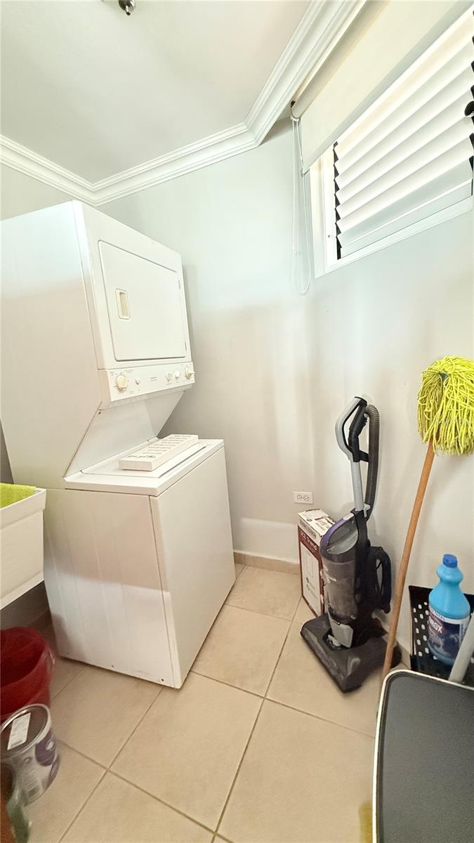 HILLSIDE VILLAGE CONDOMINIUM - Residential