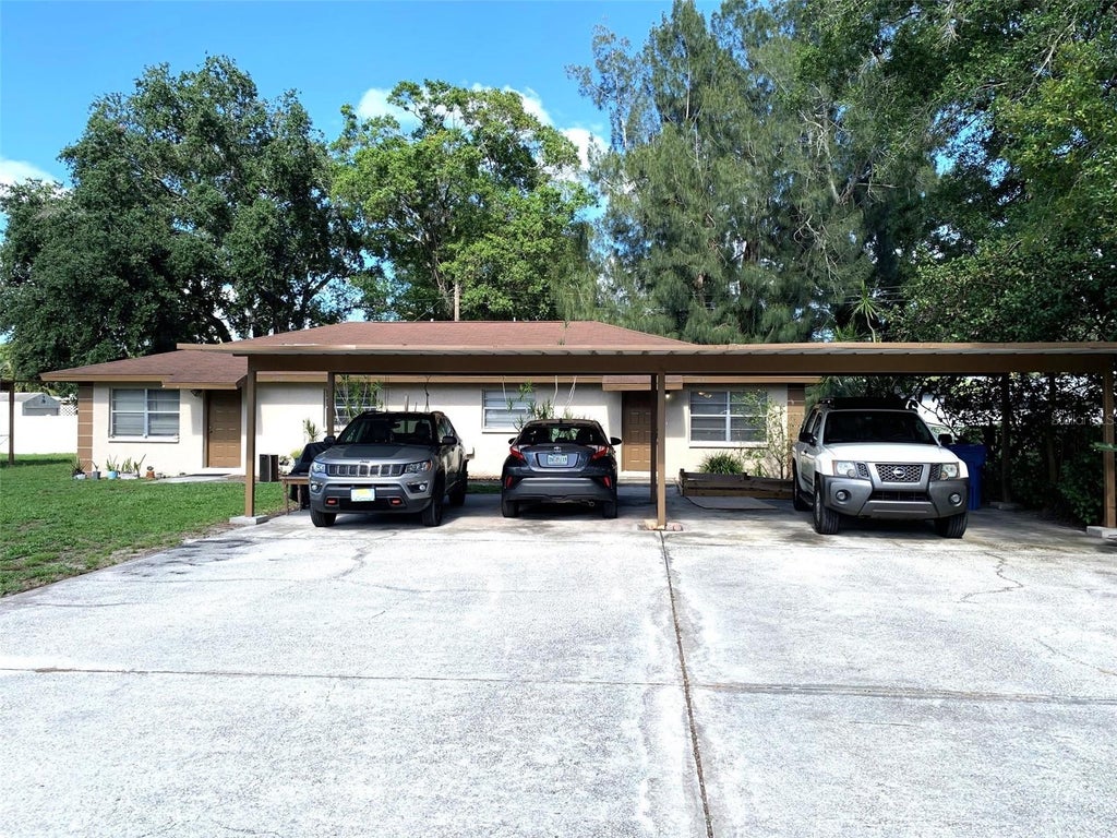Photo of 5647 59th Way N, St Petersburg, FL 33709 (MLS # TB8552868)