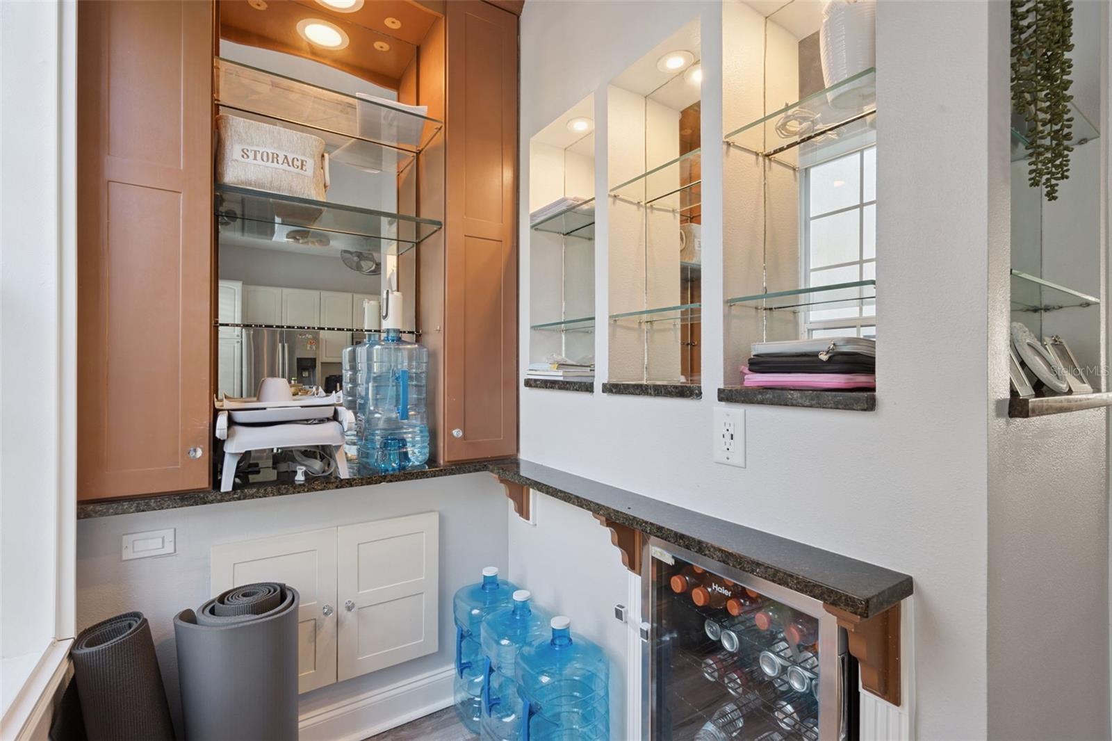 MEETING HOUSE GREEN REP 06 - Residential