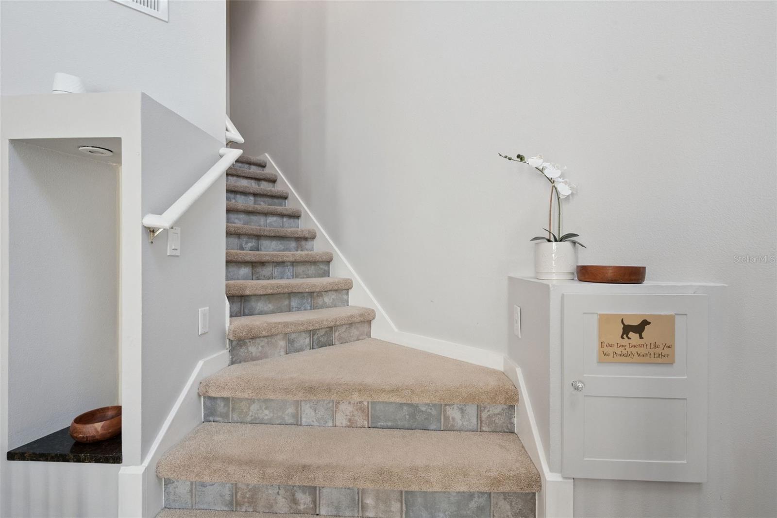 MEETING HOUSE GREEN REP 06 - Residential