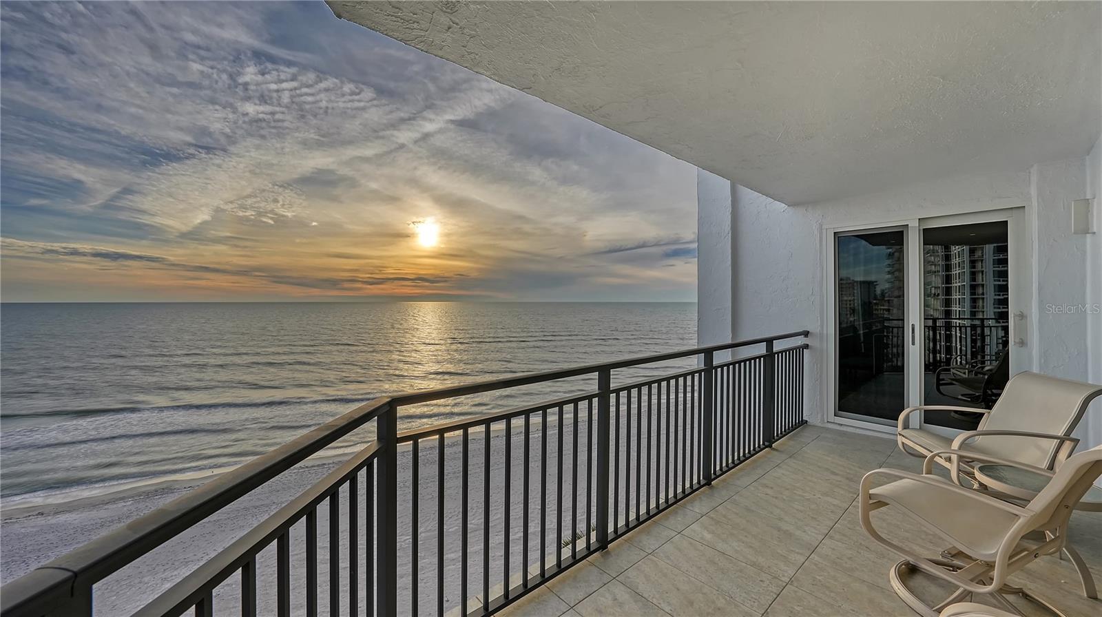 ISLANDS WEST - Residential