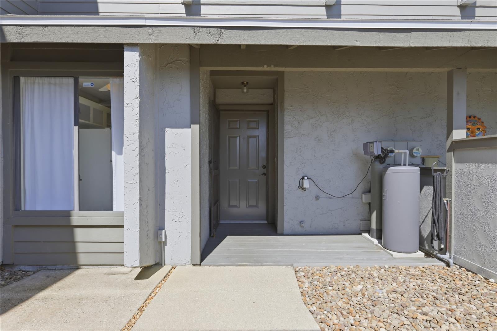 130 LIMEWOOD PLACE 3