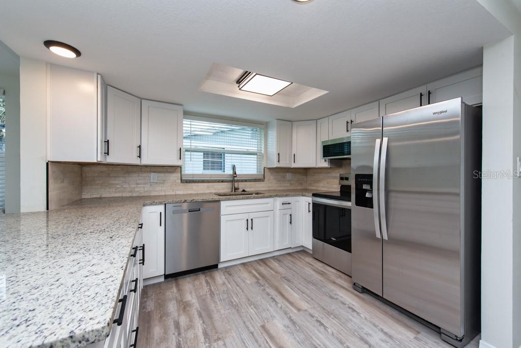 REGENCY PARK - Residential