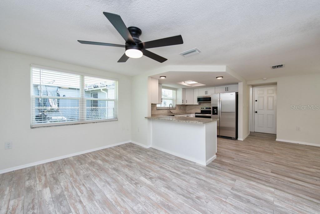 REGENCY PARK - Residential