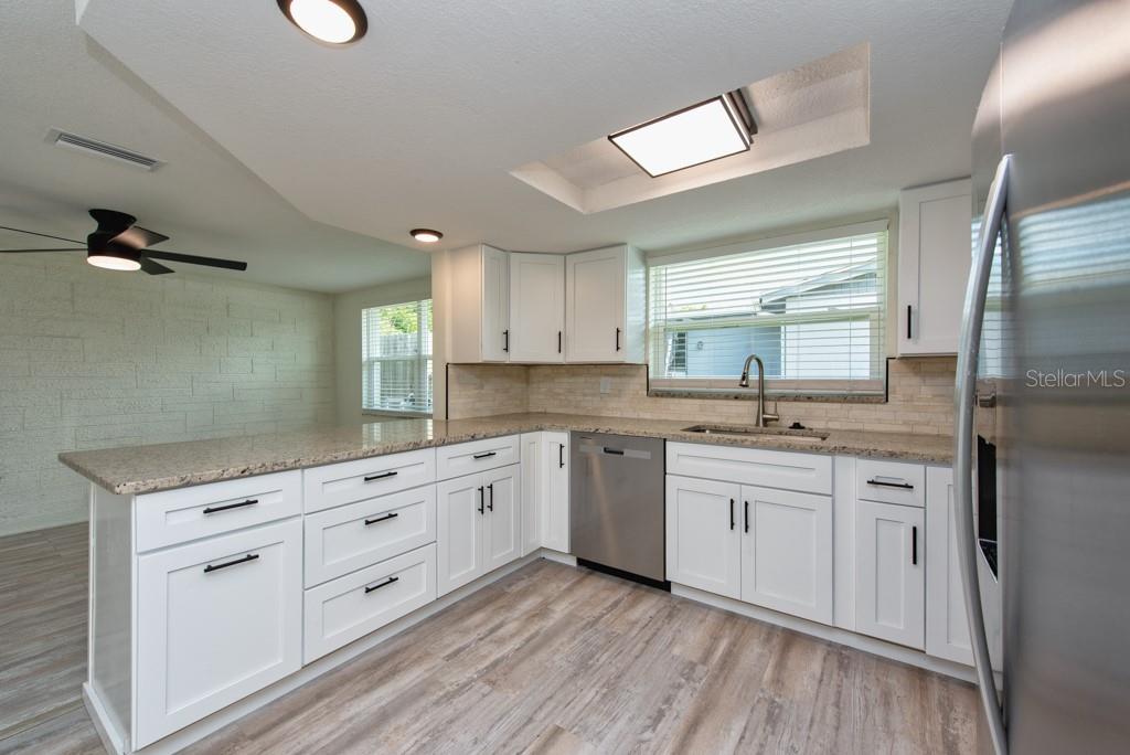 REGENCY PARK - Residential