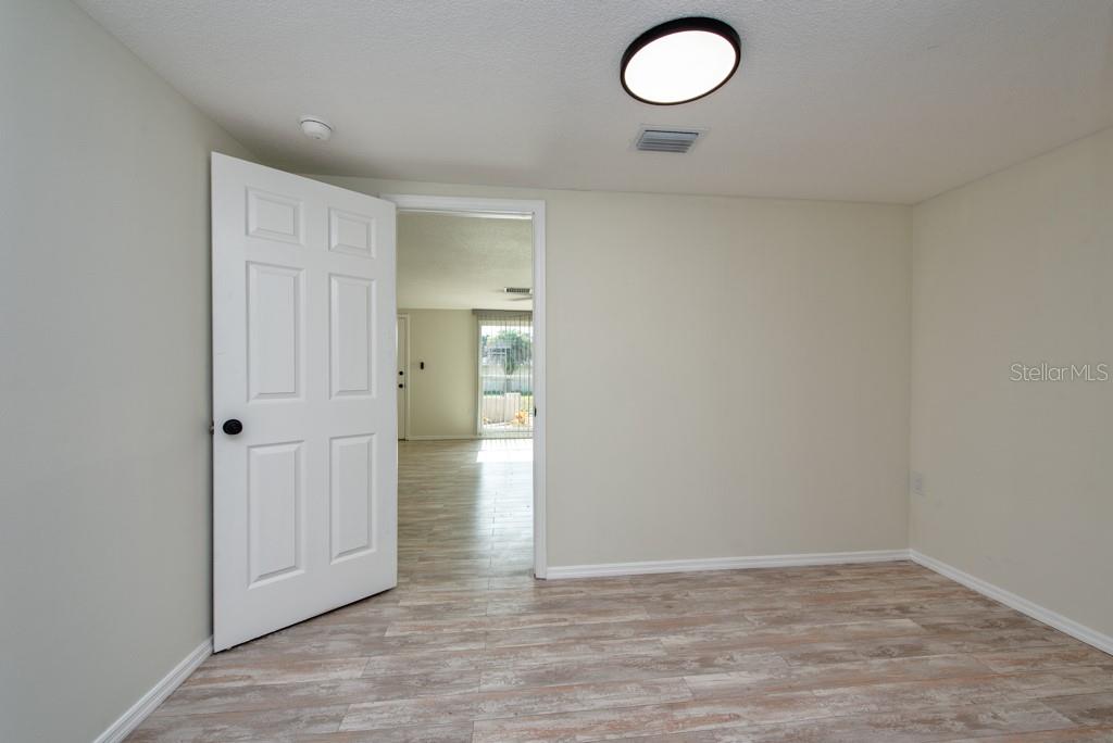 REGENCY PARK - Residential