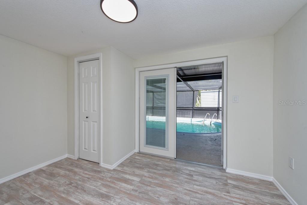 REGENCY PARK - Residential