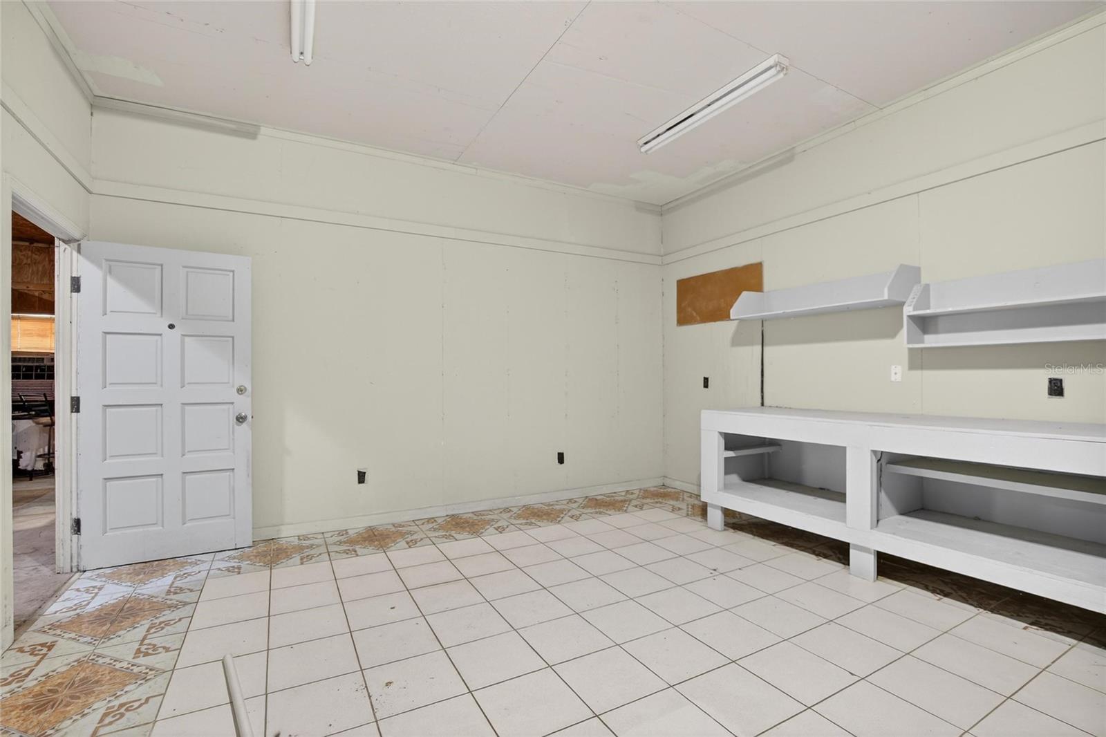 UNPLATTED - Residential