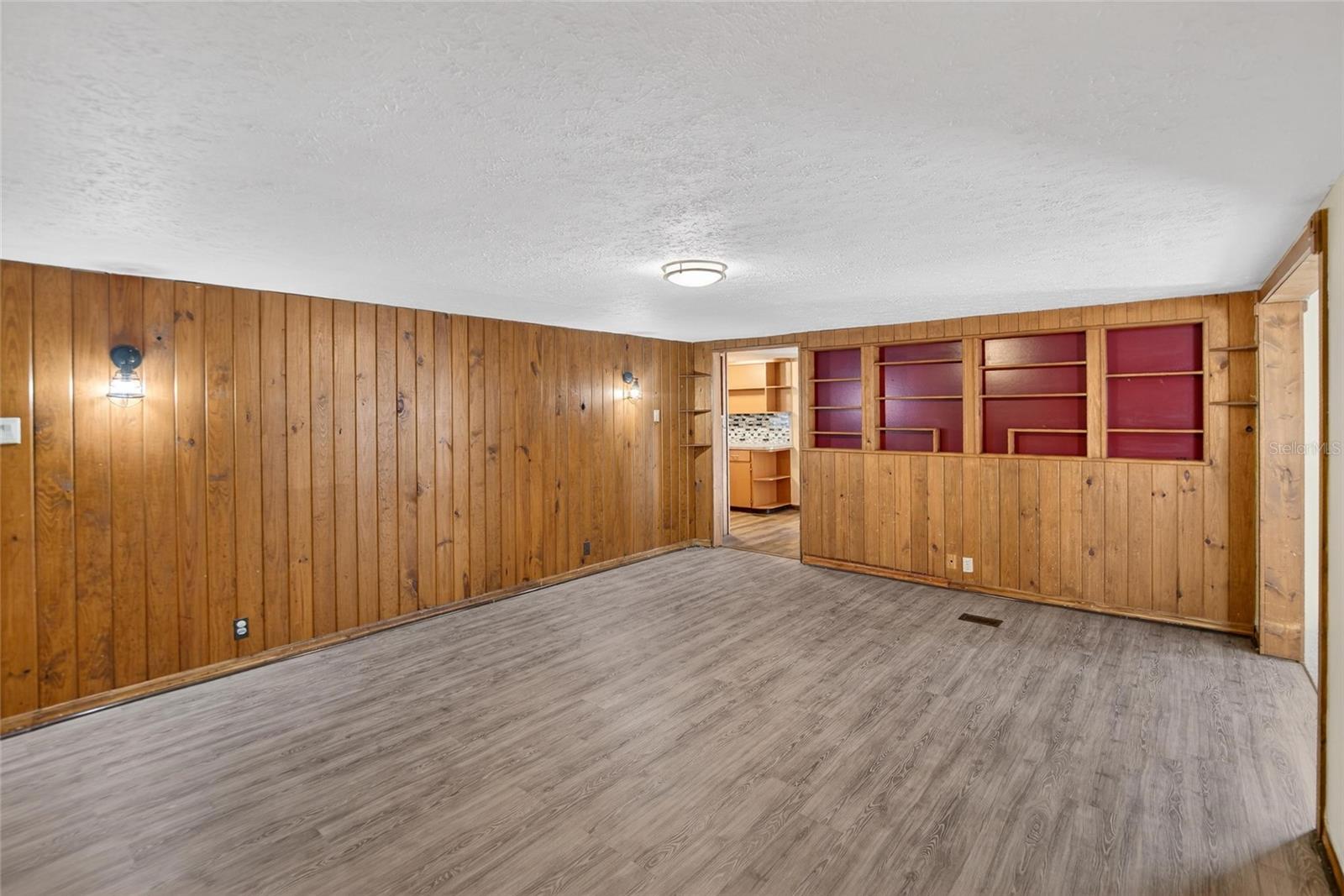 UNPLATTED - Residential