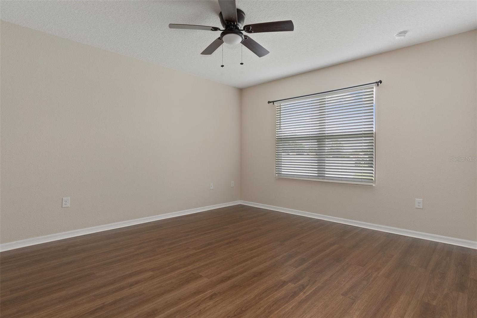 HIGH RDG VILLAGE - Residential