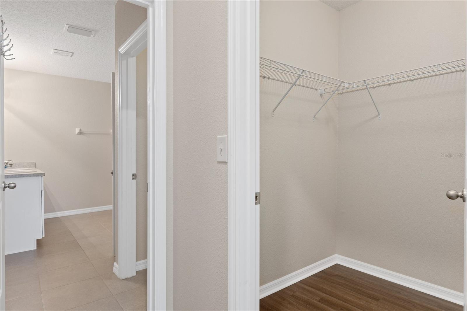 HIGH RDG VILLAGE - Residential