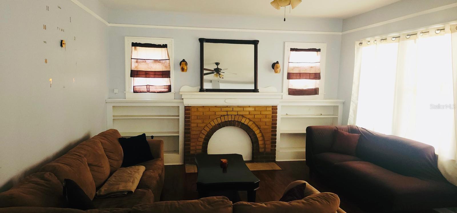 RIVERCREST - Residential