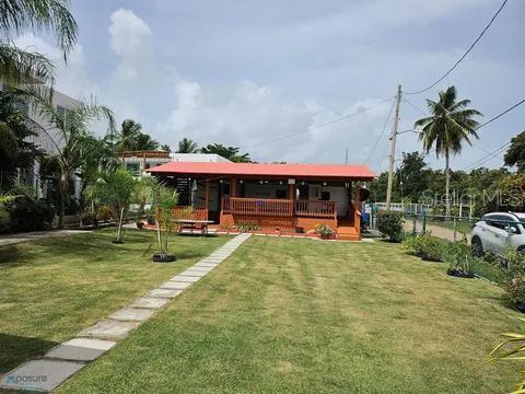 LAS PICUAS BEACH - Residential