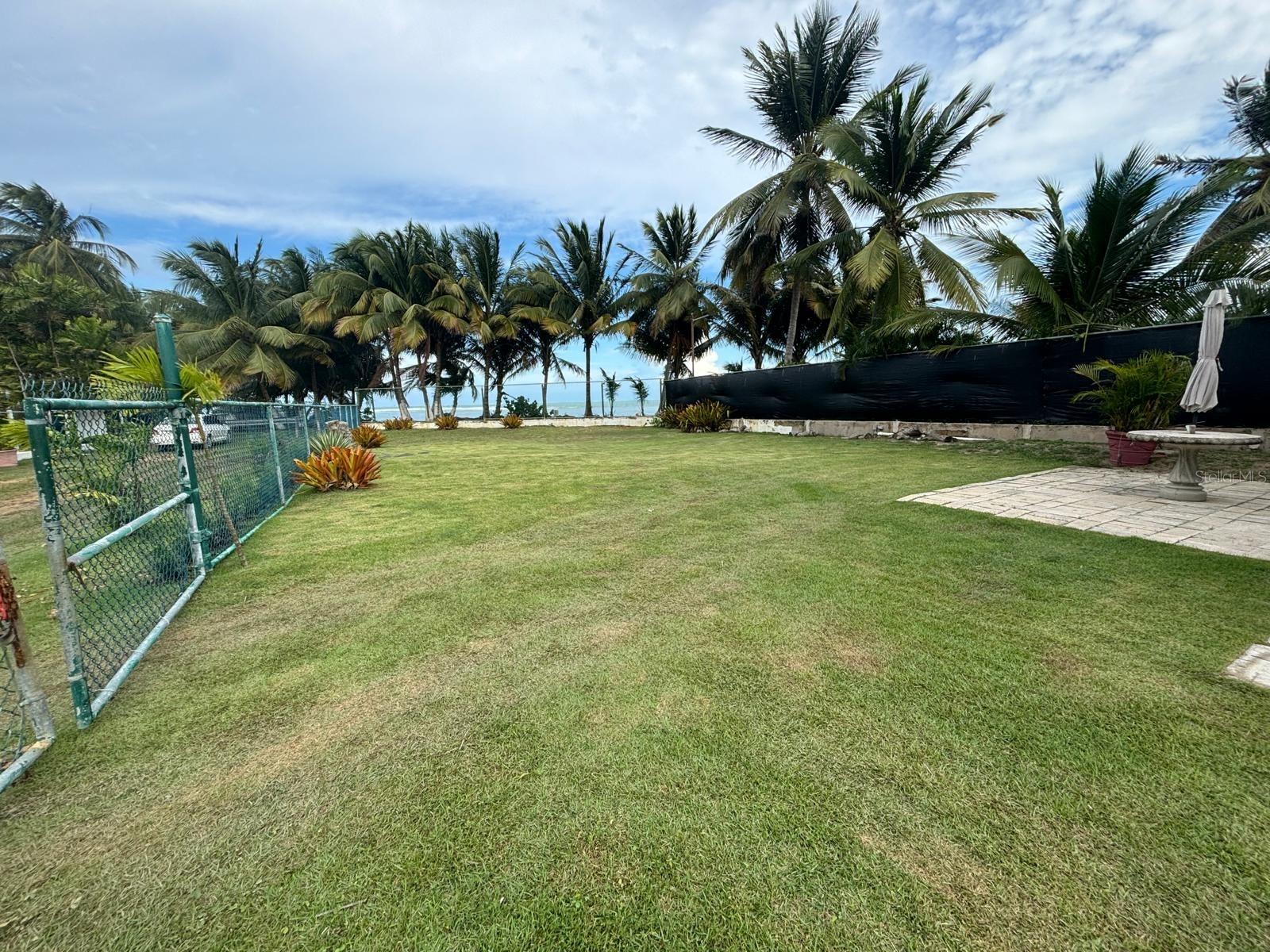 LAS PICUAS BEACH - Residential