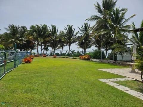 LAS PICUAS BEACH - Residential