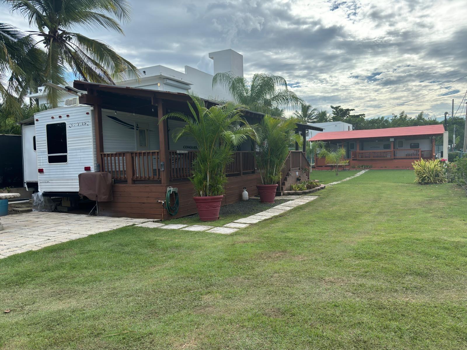 LAS PICUAS BEACH - Residential