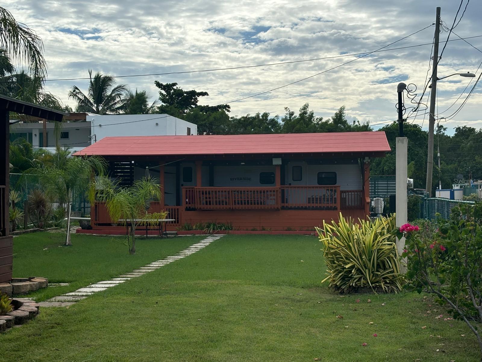 LAS PICUAS BEACH - Residential