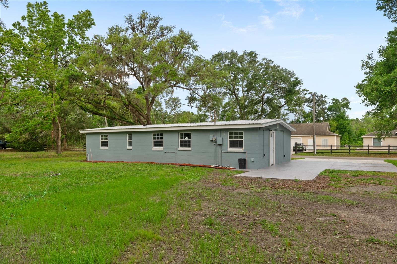 PASCO LAKE ESTATES - Residential