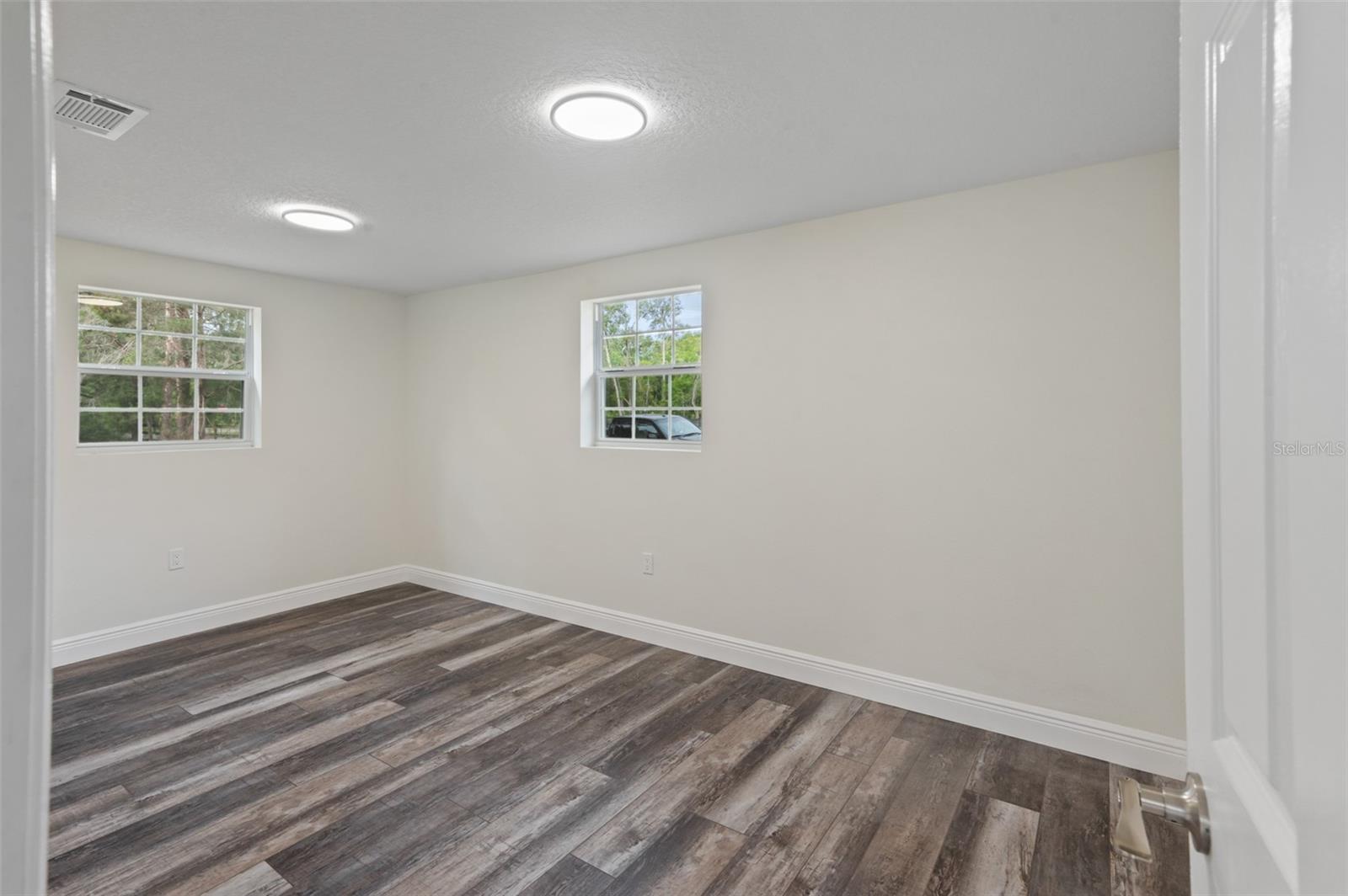 PASCO LAKE ESTATES - Residential