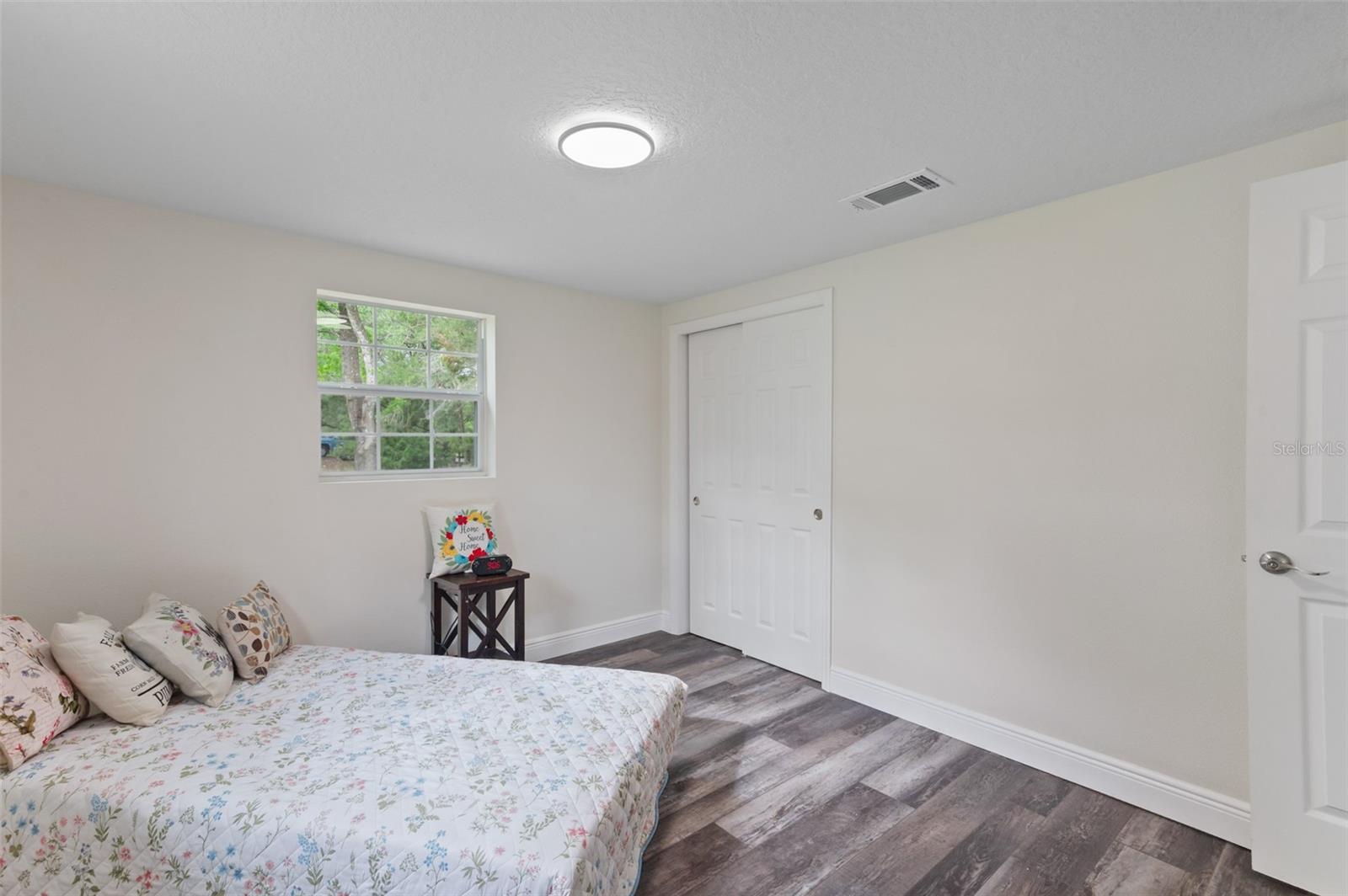 PASCO LAKE ESTATES - Residential