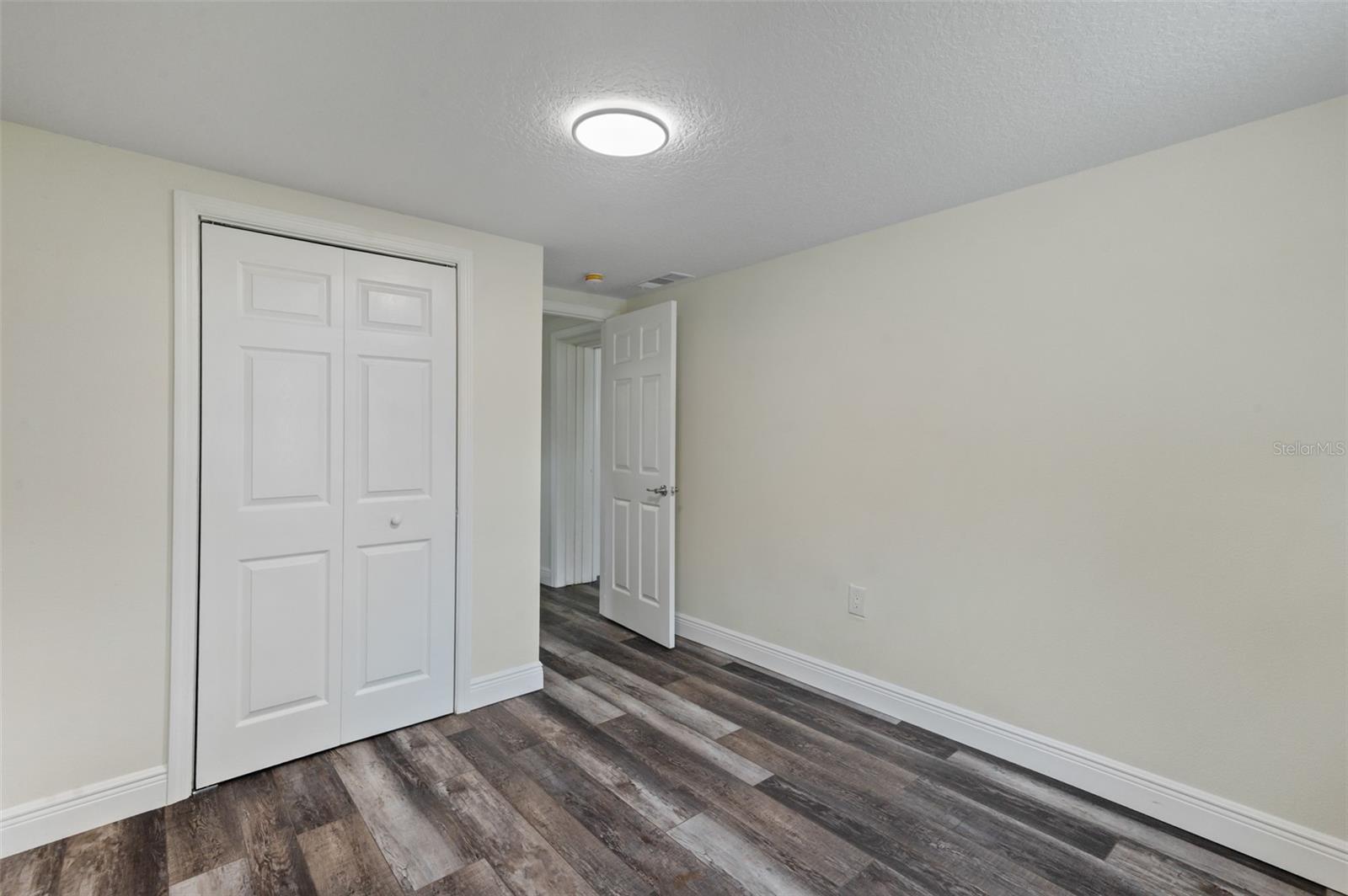 PASCO LAKE ESTATES - Residential