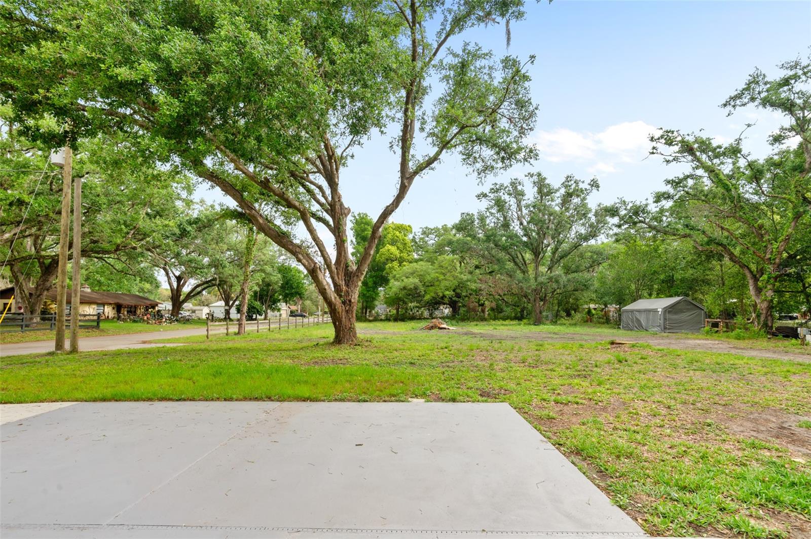 PASCO LAKE ESTATES - Residential