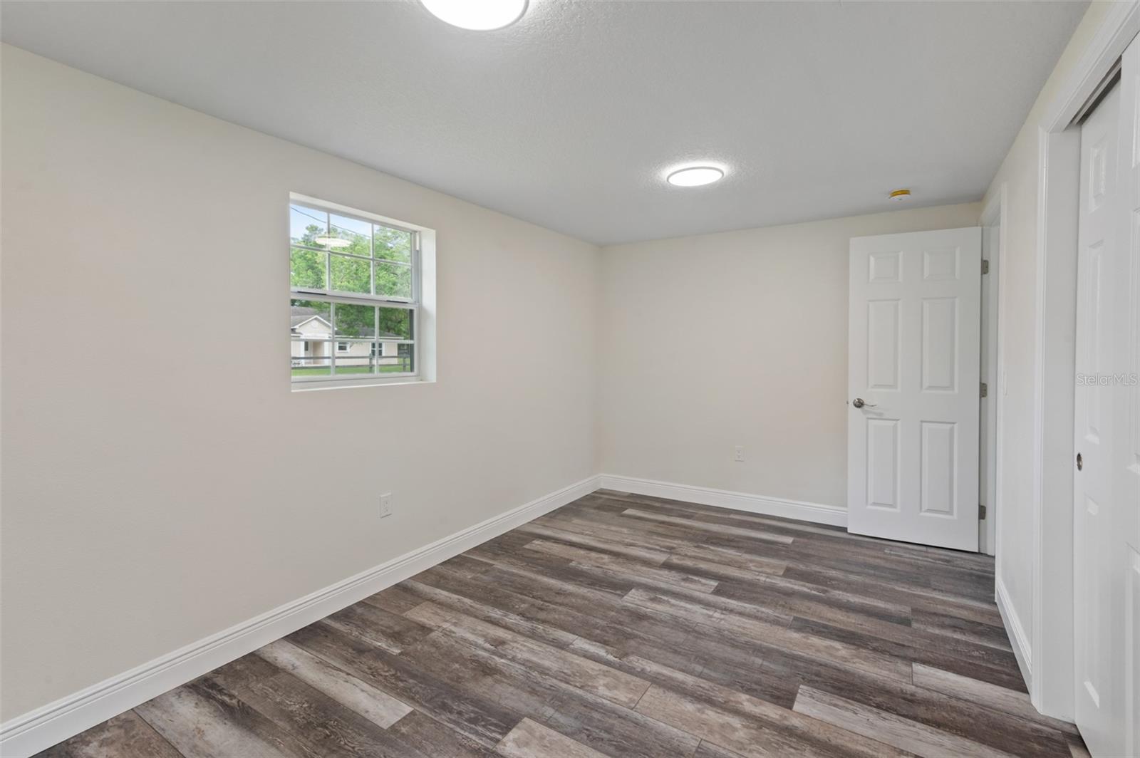 PASCO LAKE ESTATES - Residential