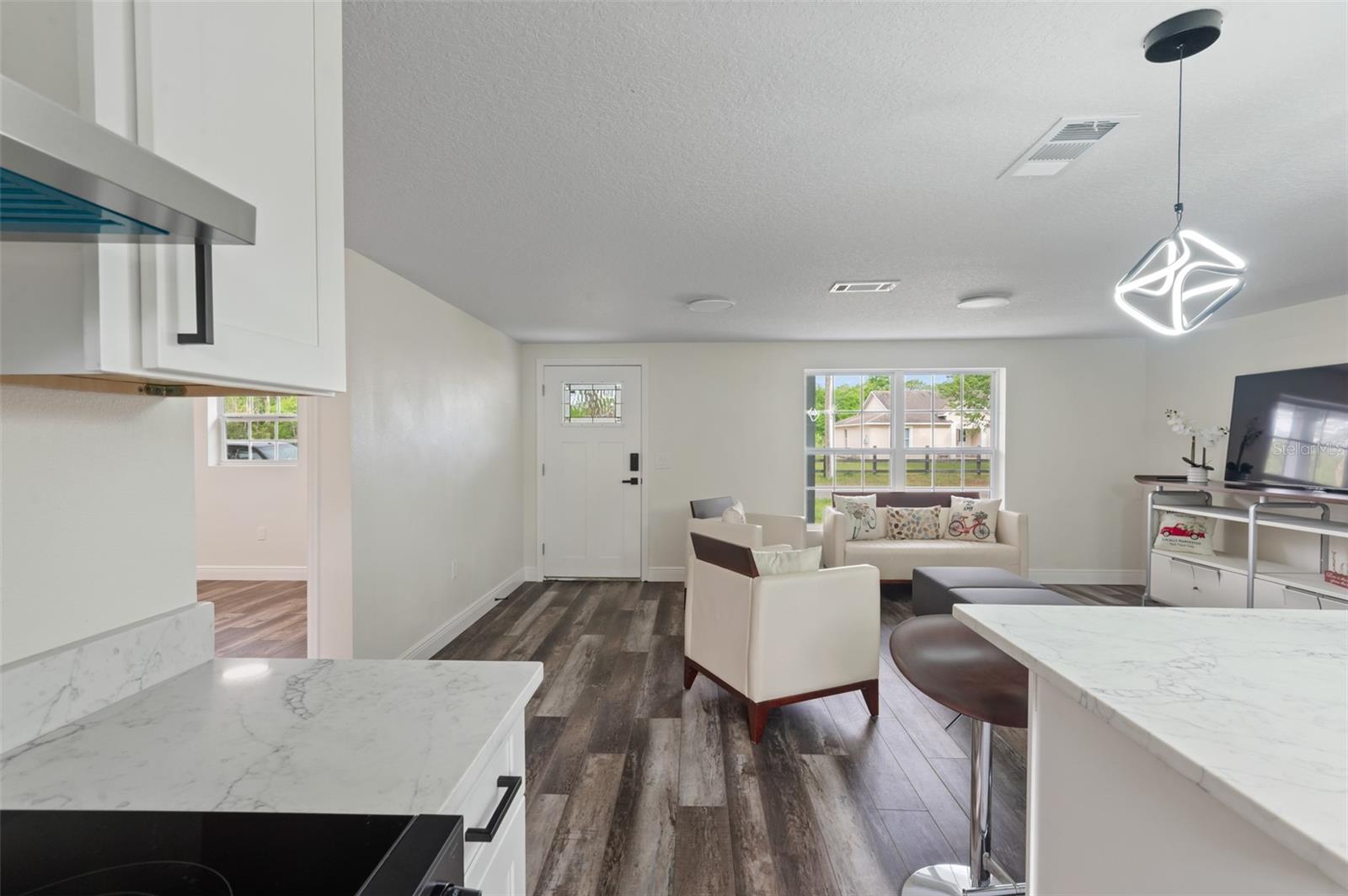 PASCO LAKE ESTATES - Residential