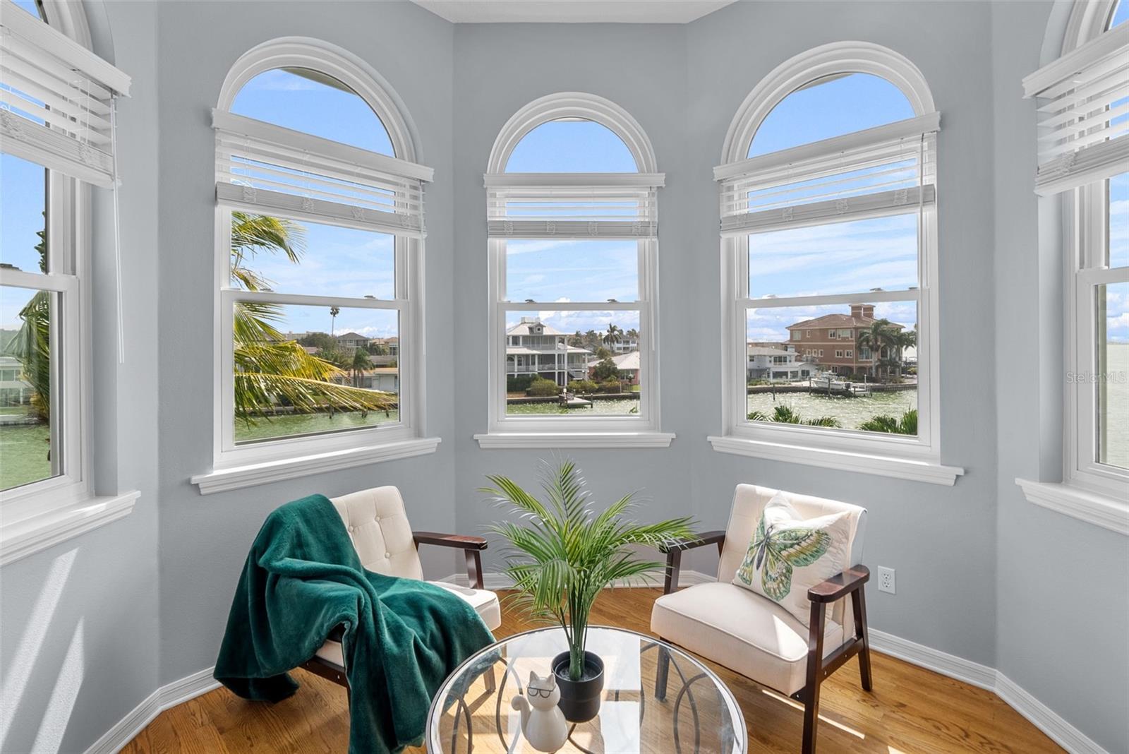 EAGLES NEST POINT - Residential