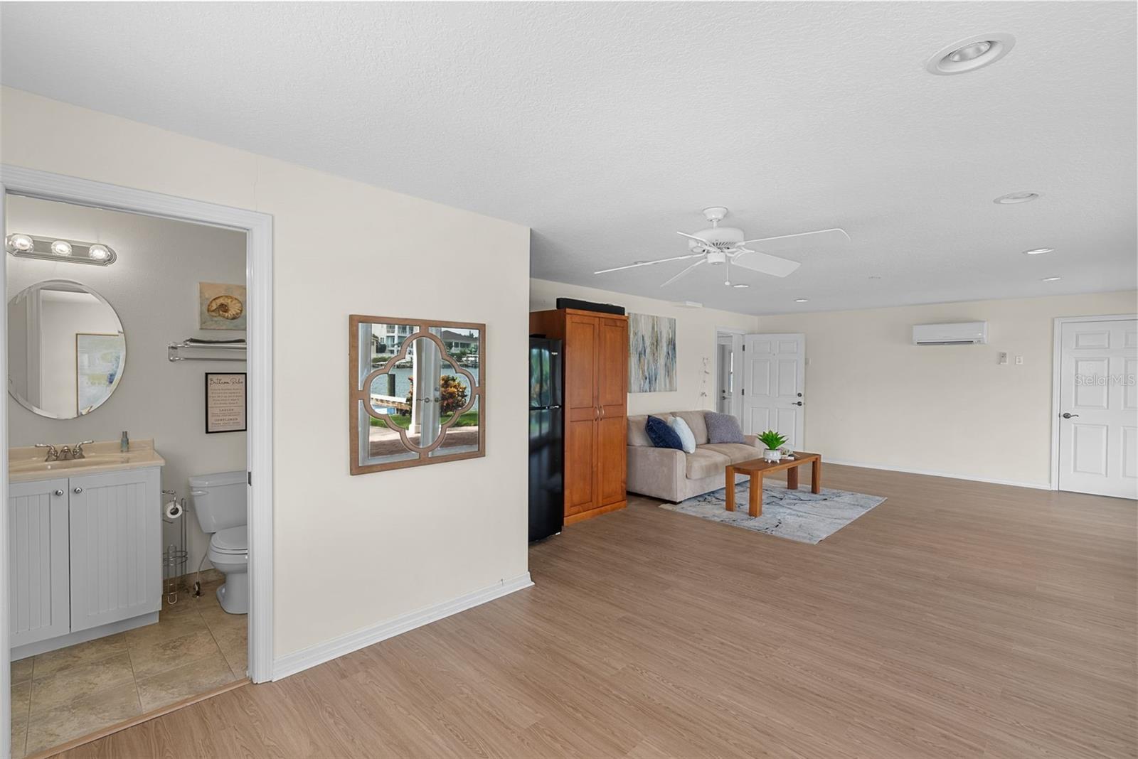 EAGLES NEST POINT - Residential