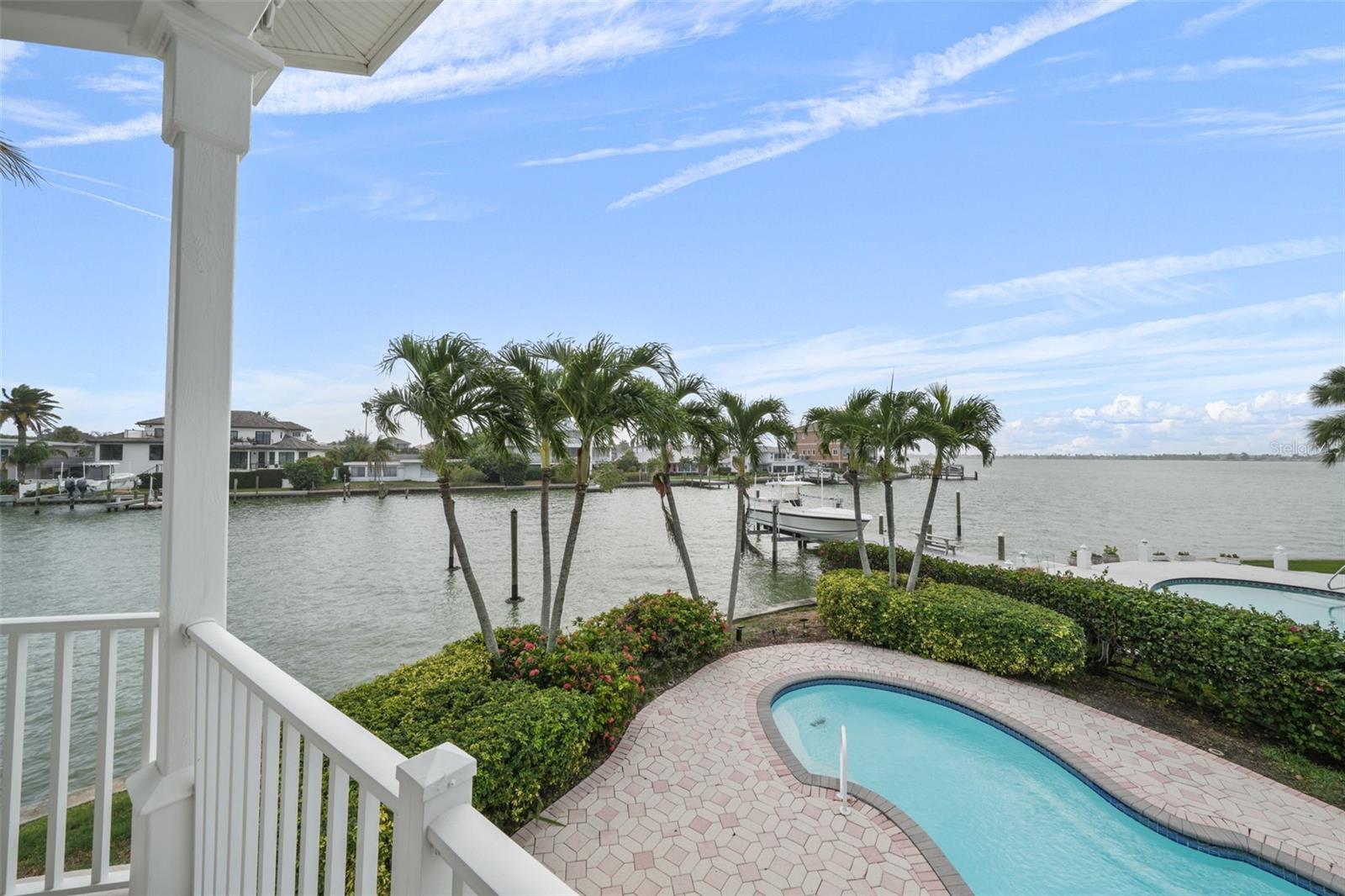 EAGLES NEST POINT - Residential