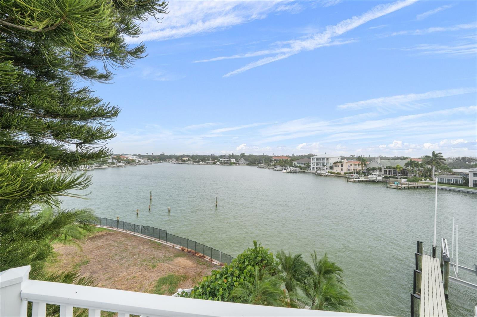 EAGLES NEST POINT - Residential