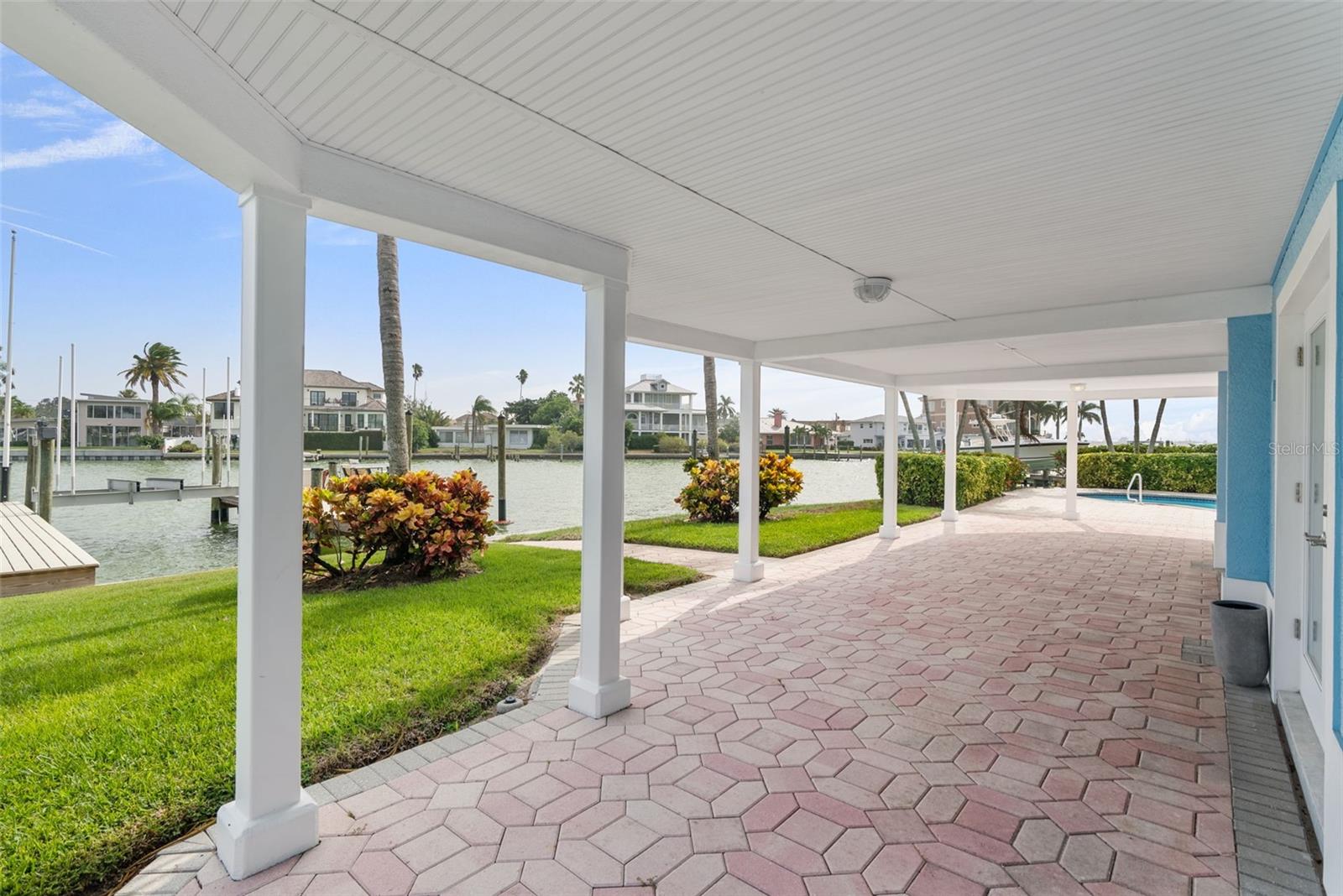 EAGLES NEST POINT - Residential