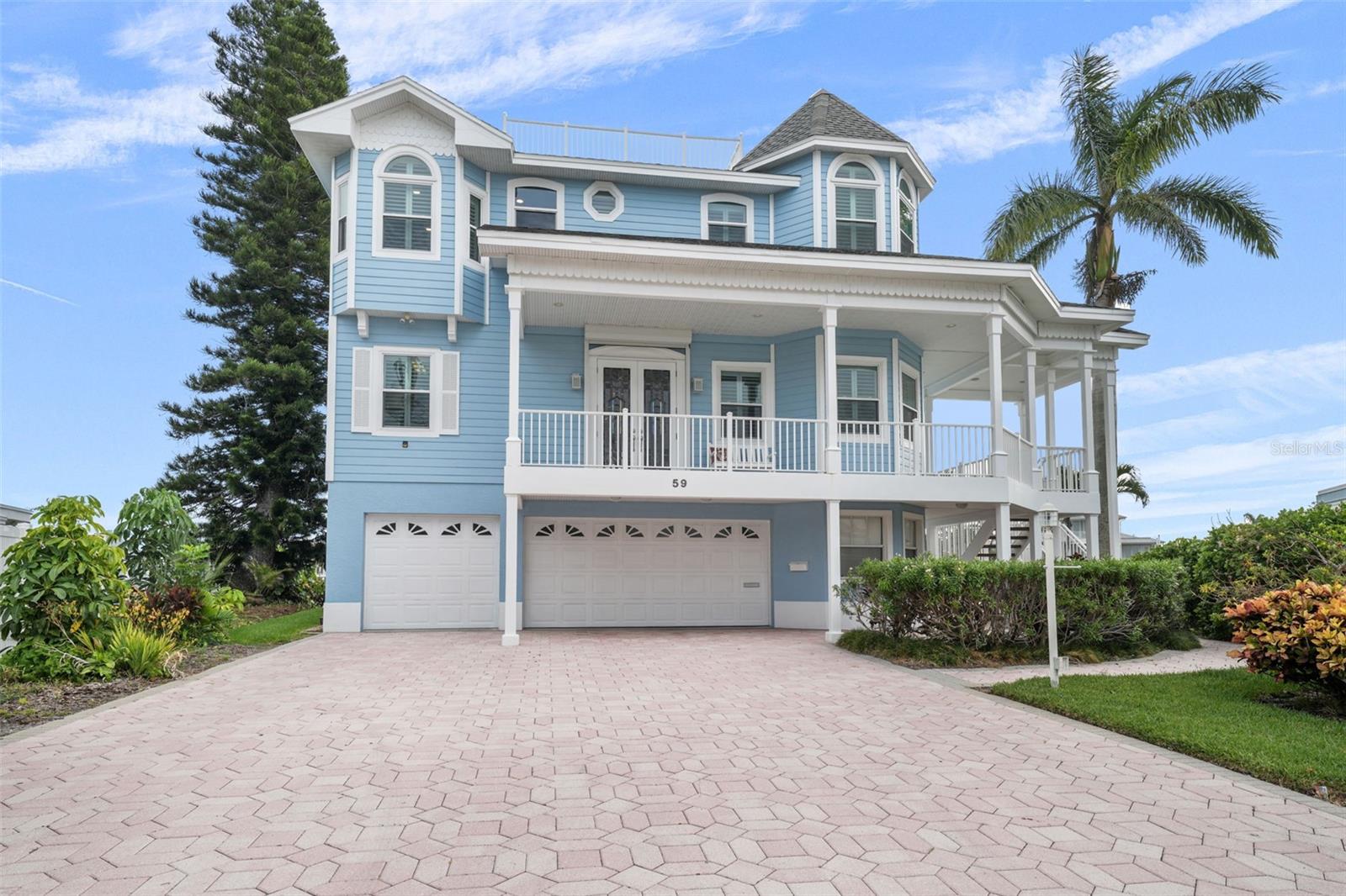 EAGLES NEST POINT - Residential