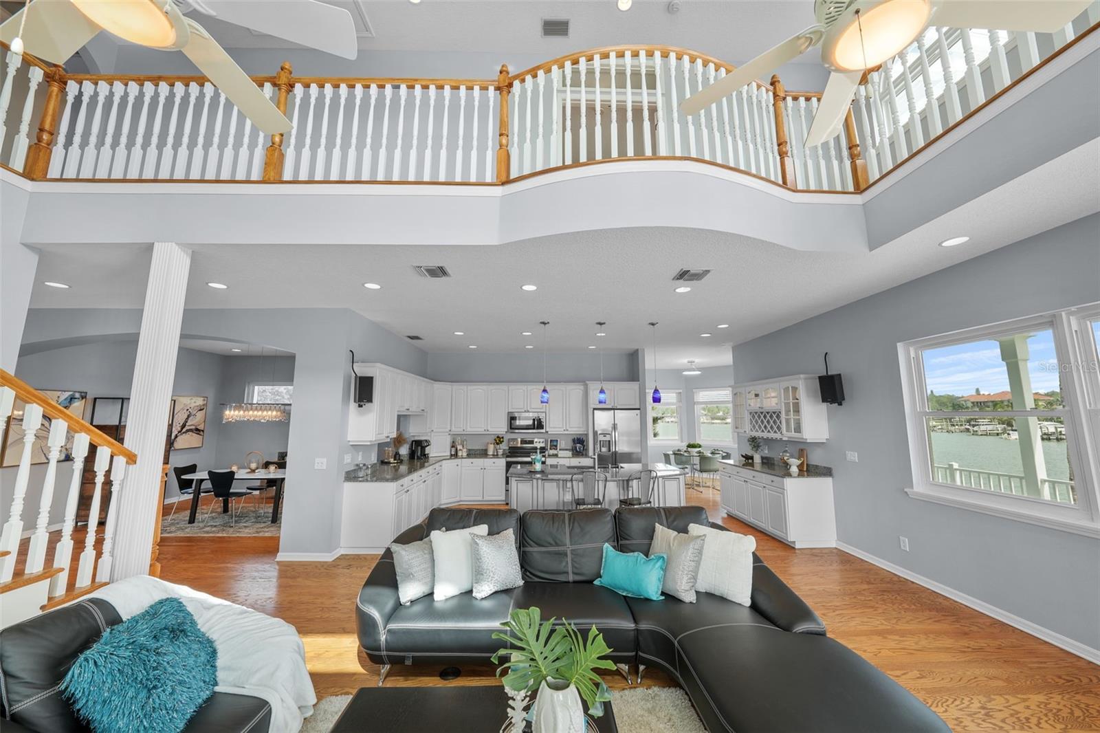 EAGLES NEST POINT - Residential