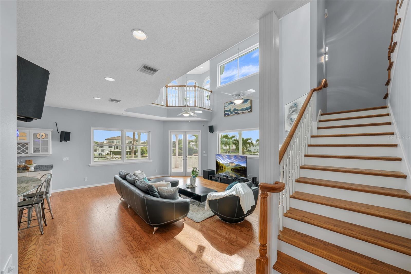 EAGLES NEST POINT - Residential