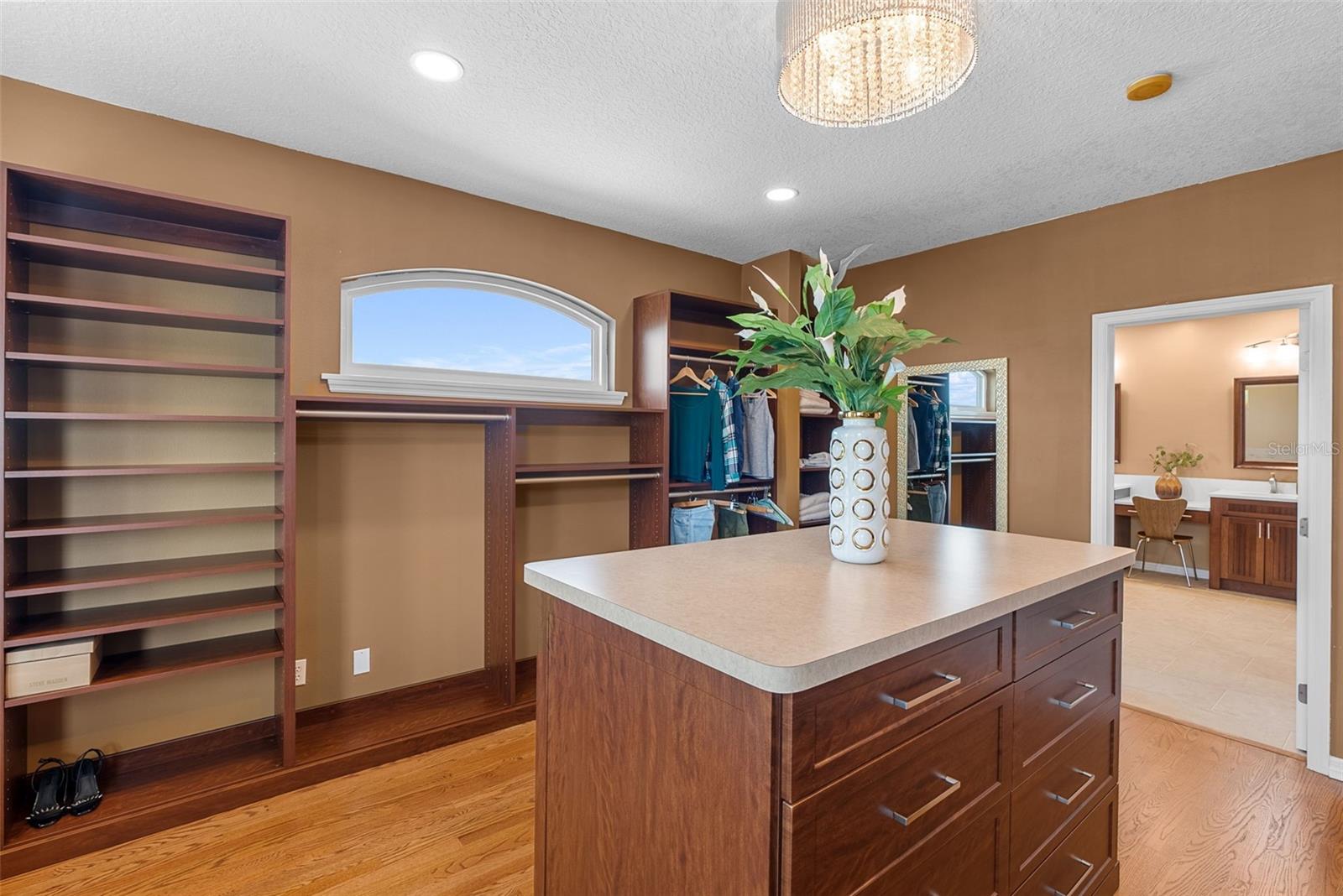 EAGLES NEST POINT - Residential