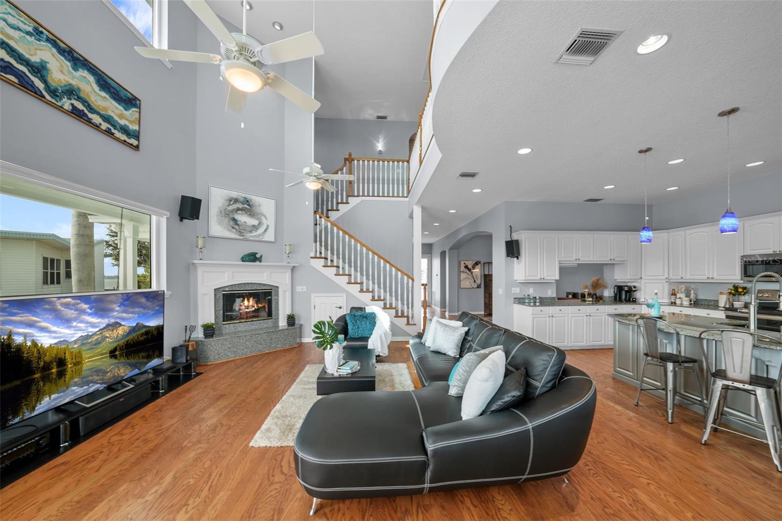 EAGLES NEST POINT - Residential