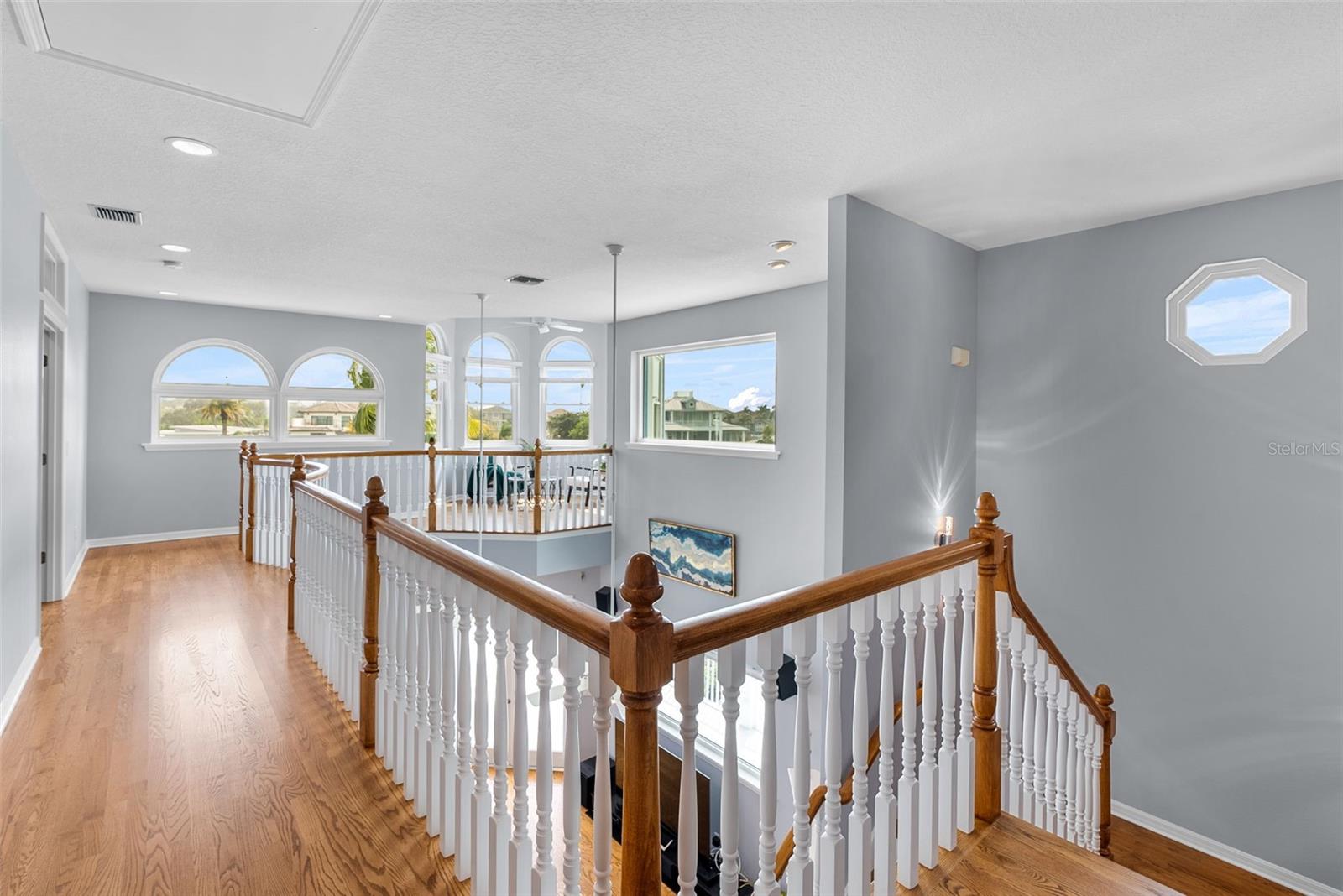 EAGLES NEST POINT - Residential