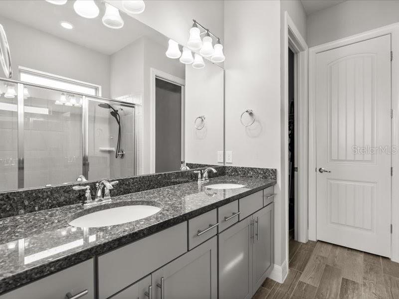 RUBY LAKE - Residential