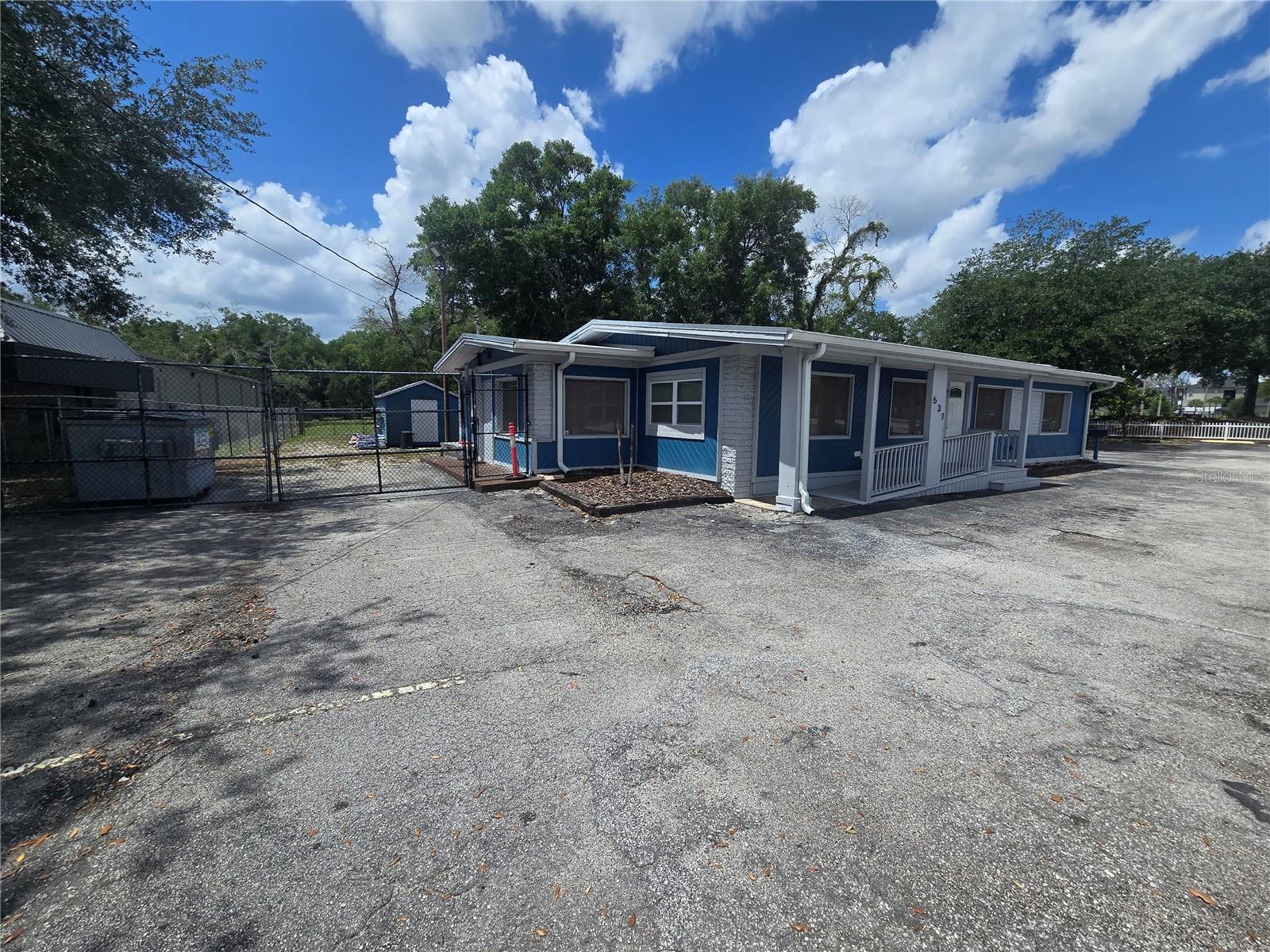 531 DOG TRACK ROAD