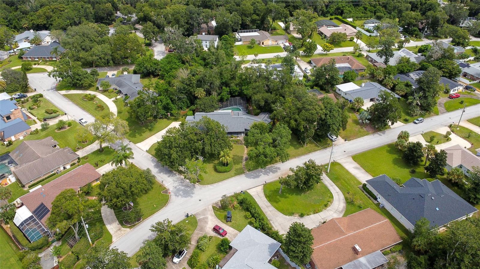 TOMOKA OAKS COUNTRY CLUB ESTATES UNITS - Residential