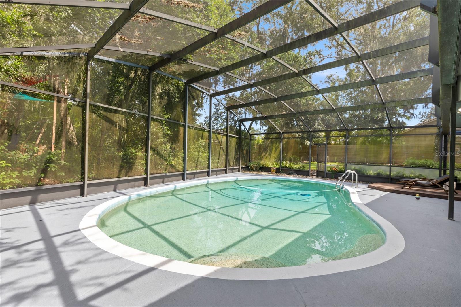 TOMOKA OAKS COUNTRY CLUB ESTATES UNITS - Residential