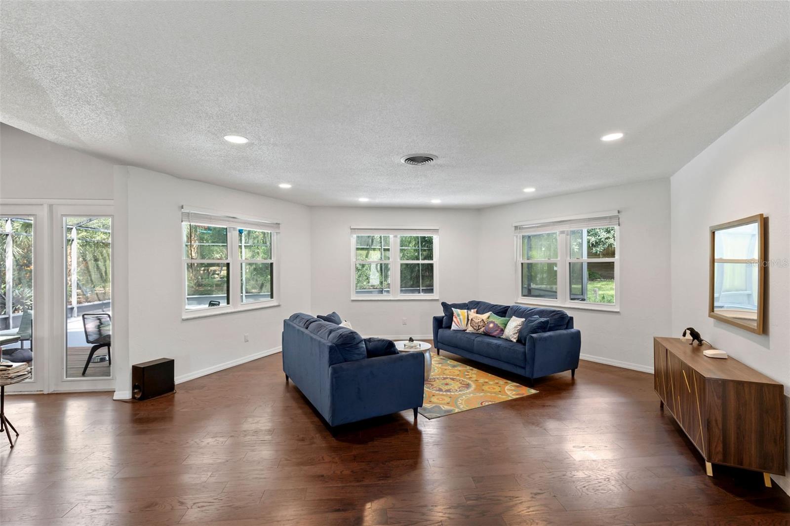 TOMOKA OAKS COUNTRY CLUB ESTATES UNITS - Residential