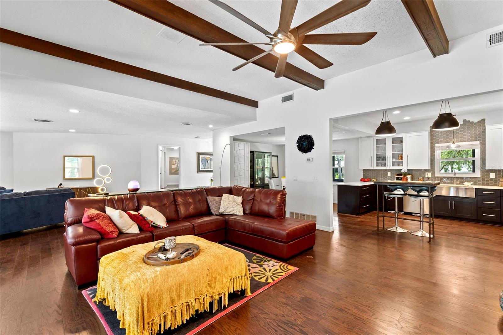 TOMOKA OAKS COUNTRY CLUB ESTATES UNITS - Residential